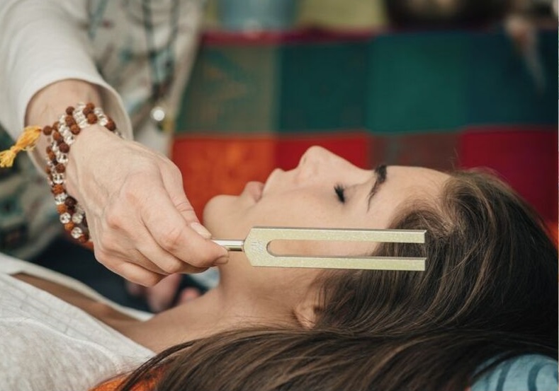 using tuning forks for healing